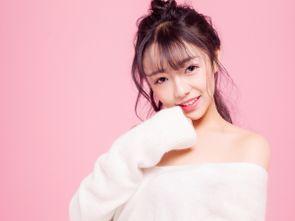 珂含个人资料,才华横溢的年轻歌手，音乐之路上的璀璨星辰