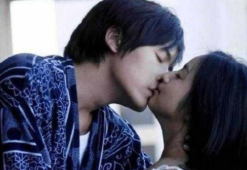 明星拍吻戏是真的吻吗,是真吻还是假戏真做?