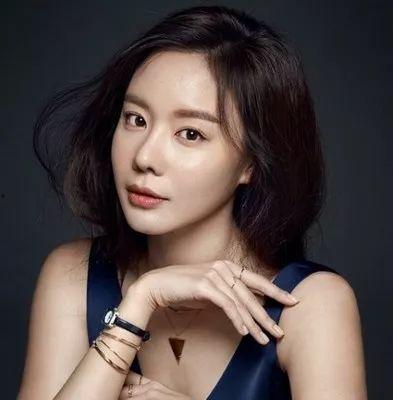 奚演员去世,演艺界失去一颗璀璨星辰