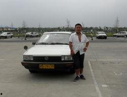 驾校教练图片,驾校教练的专注与热情